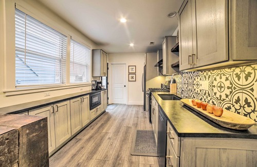 Mexican War Streets House | Pittsburgh Home: Walkable Location!