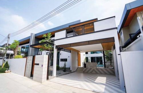 Nong Prue Villa | PJ Pool Villa Pattaya
