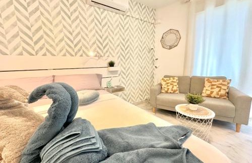 Torremolinos City Centre Apartment | PLA - Bonito apartamento con terraza