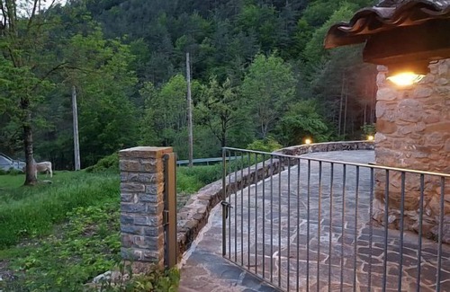 Gombren Cottage | Pla de la Molina (full rental for 2 - 6 people) Cottage