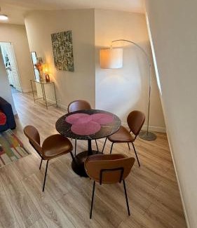 Ternes Apartment | Place de l'Etoile, Wagram with AC