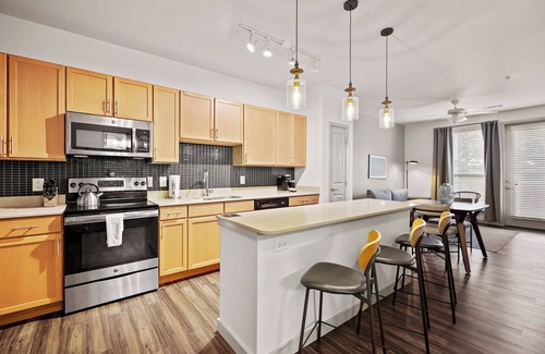 Midtown Apartment | Placemakr Music Row - Vanderbilt