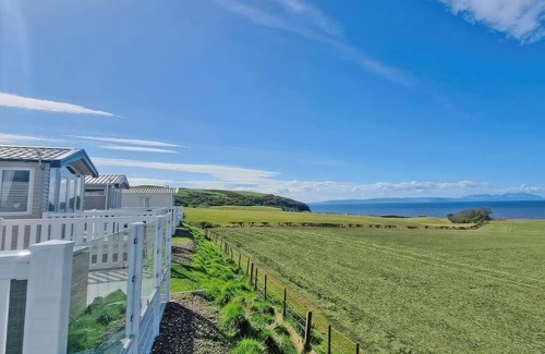 Ayr Cottage | Pladda Pod with Hot Tub