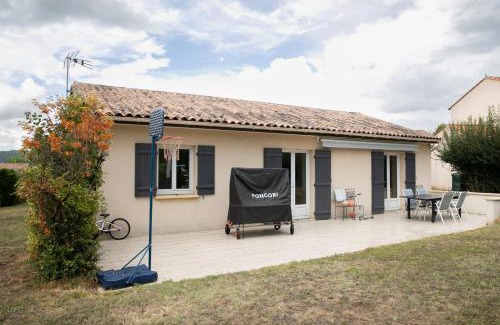 Boulazac-Isle-Manoire House | Plain pied climatisé piscine idéalement situé