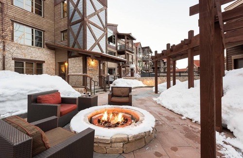 North Park City Cottage | Plan a Festive Visit in Park City! Slope-side Cottage, Silver Star #47, with Mountain Views