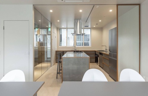 Gifu House | Plan for 3 or more people 2 contrasting rooms /Gifu Gifu