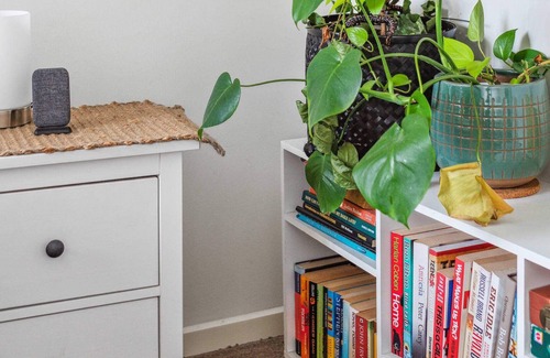 Northcote Apartment | Plantation Boho - Vibrant Northcote Abode