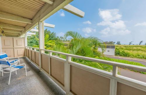 Wailua House | Plantation Hale w/pool next to Coconut Marketplace in Kapaa (J15)