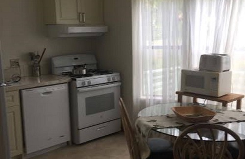 Lanai City House | Plantation Style Home in Lanai City