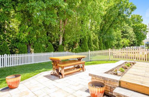 Lewes House | Plantations East - 221 Lakeside Dr