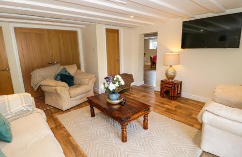 Elim House | Plas Eithin