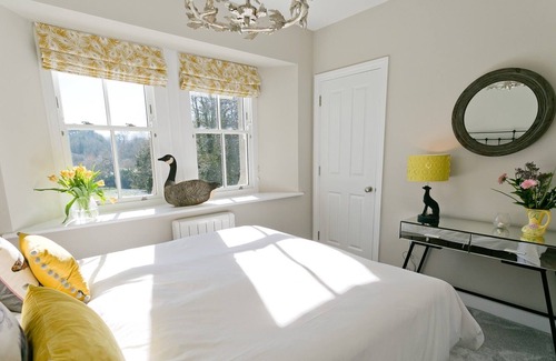 Bangor Apartment | Plas Y Coed - a coastal that sleeps 3 guests in 1 bedroom