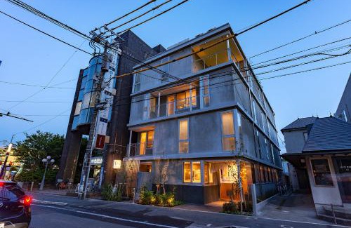 Kamakura Hotel | plat hostel keikyu kamakura wave