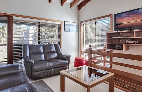 Nelson Bay Apartment | Plattens, 2/15 Kurrawa Close - great duplex so close to the water