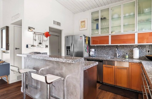 Sunmor House | Play More in Sunmor - Palm Springs Perfection: Private Pool, Spa & Stunning Views