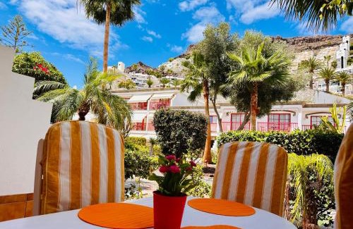 Mogan Apartment | Playa del Cura - Beachside Retreat