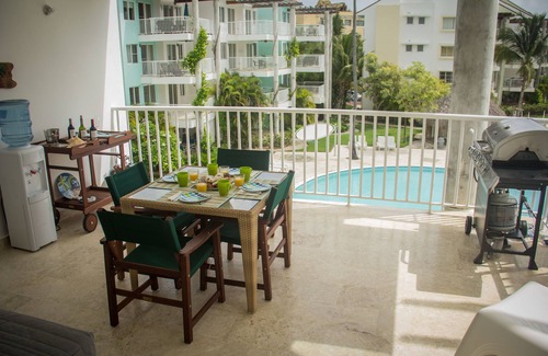 El Cortecito Condo | Playa Turquesa - P-303 - Premier Beachfront Ocean View - 80mbps Wifi
