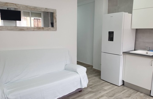 El Cabanyal House | Playa Valencia Apartment, 5min from the beach