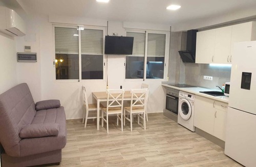 El Cabanyal House | Playa Valencia Apartment, 5min from the beach