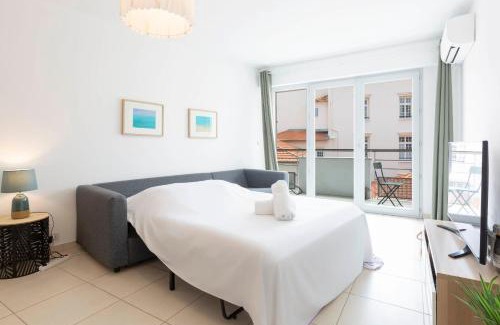 Antibes Old Town House | Plaza Antibes one bedroom apartment with AC