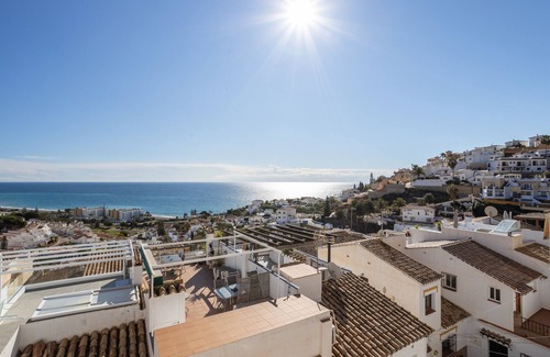 Nerja Villa | Plaza Cadiz 4 overlooking Playazo beach