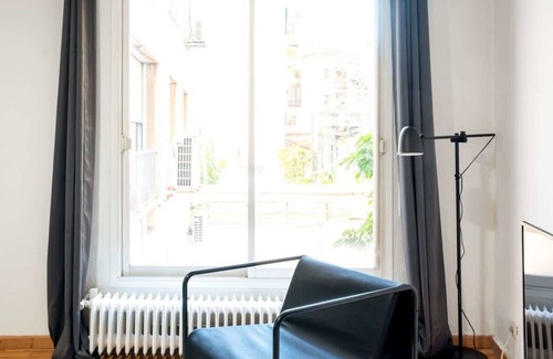 La Ribera Apartment | Plaza Catalunya quiet and comfortable 3BD