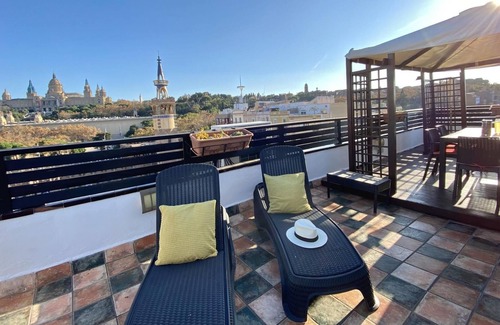 La Font de la Guatlla Apartment | Plaza España Penthouse with Terrace and View