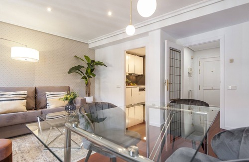 Malasana Apartment | Plaza España VII- Central apartment perfect for visiting Madrid