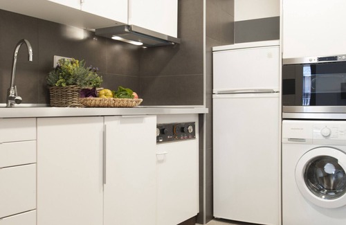Malasana Apartment | Plaza España VII- Central apartment perfect for visiting Madrid