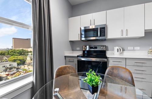 Everett Apartment | Pleasant 1BR Near Encore Boston 1580