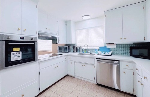 El Granada House | Pleasant 4-bedroom house in El Granada nearby Beach