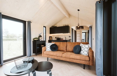 Ouddorp Ski Chalet | Pleasant accommodation for the whole family!