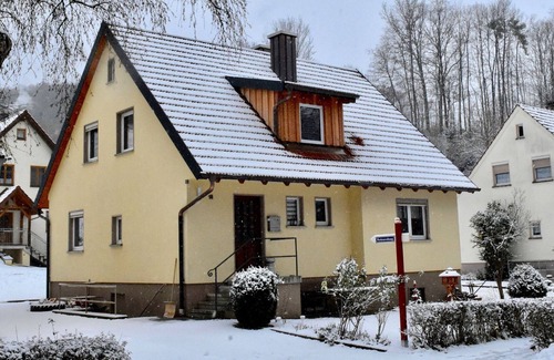 Staffelstein Apartment | Pleasant Apartment in Bad Staffelstein with Garden