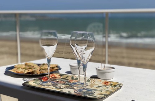 Saint-Cast-le-Guildo Apartment | Pleasant apartment in the La Garde district of Saint Cast