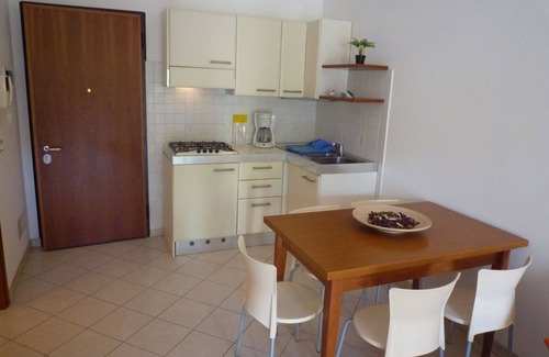 Bibione Pineda Apartment | Pleasant beachside flat in Bibione