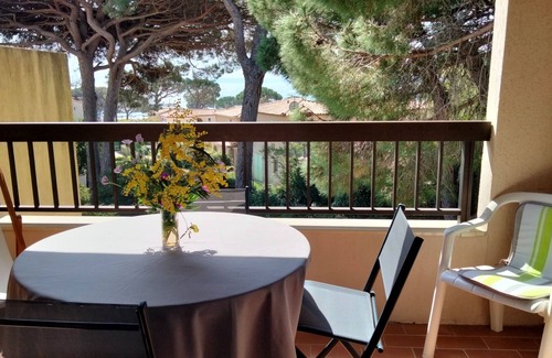 Les Issambres Apartment | Pleasant T2 facing the beach, view of the Gulf of St Tropez