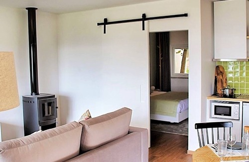 Alpedrinha House | Pleasant holiday home in Alpedrinha with private terrace