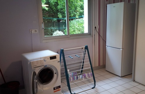 Vannes House | Pleasant holiday home in Vannes with swimming pool.