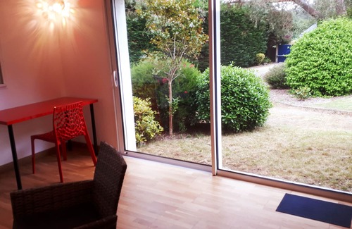 Vannes House | Pleasant holiday home in Vannes with swimming pool.