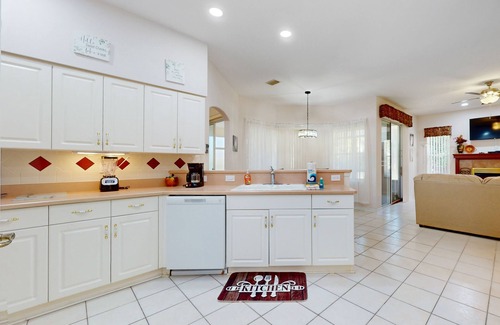 Indian Trails House | Pleasant home near golfing with patio & designated workspace