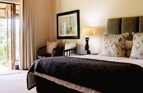 uMngeni House | Pleasant Places by Sanaandi