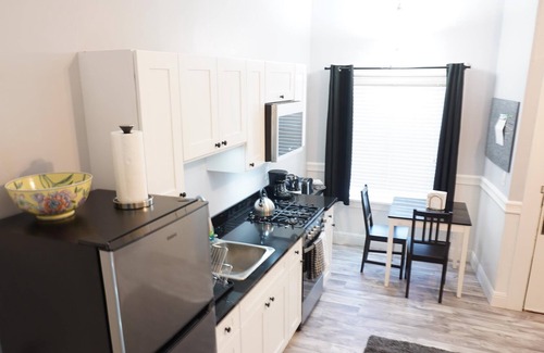 Ashbury Heights Apartment | Pleasant Unit in Prime Area