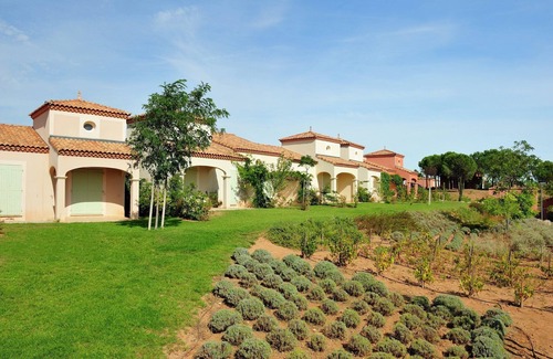 Homps House | Pleasant villa with terrace in Homps