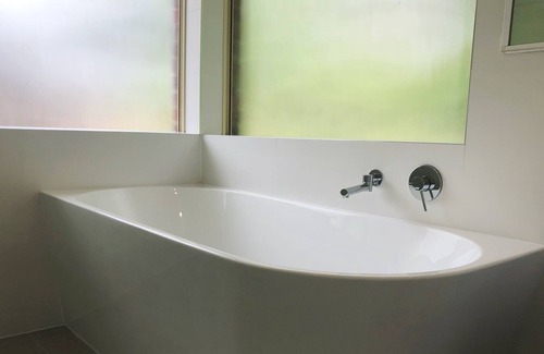 Vermont South House | Please don't book- I don't take guests the website doesn't allow me to delete ad
