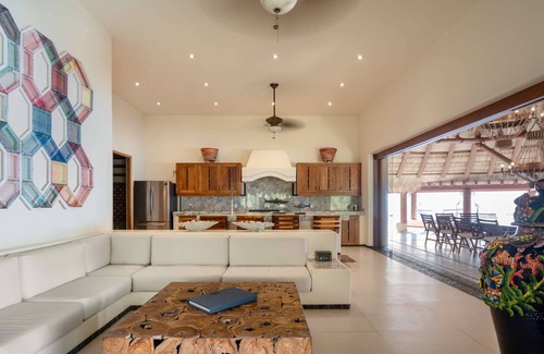 Zihuatanejo Villa | Please Inquire Before Booking – Luxury Villa
