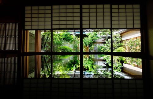 Nishijin House | Please spend quality time in one of the Kyoto's largest townhouses.