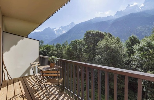 Chamonix City Centre Apartment | Plein Sud - Apart 2CH Vue Mt Blanc | Parking | Balcon | Calme