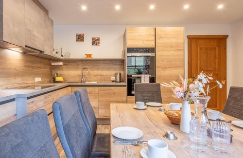 Mittersill Apartment | Plenty of space in and around the house