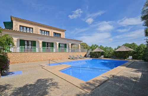 Petra Cottage | Pleta - Rustic villa in Petra with private pool and beautiful views