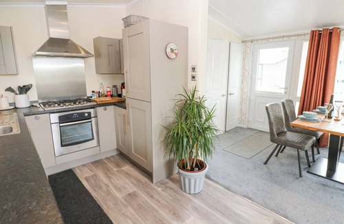 Welton Cottage | PLOT 32, with hot tub in Armathwaite